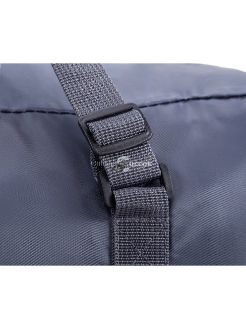 Kézipoggyász méretű, összehajtható utazótáska kompakt tároláshoz