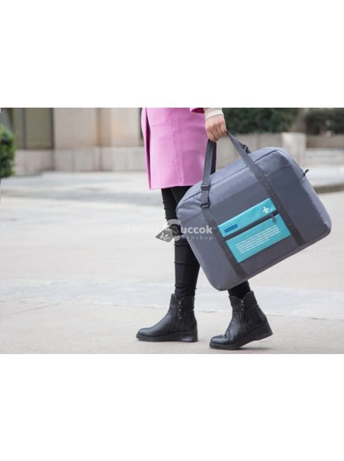 Kézipoggyász méretű, összehajtható utazótáska kompakt tároláshoz