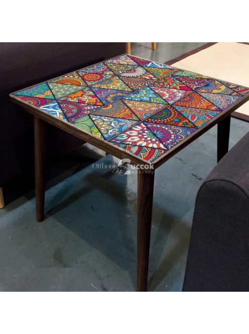 Öntapadós csempematrica és csempefólia dekorációs felújításhoz