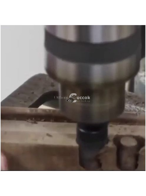 Titán bevonatú dugófúró és köldökcsap fúró szett (4 db) precíziós famegmunkáláshoz