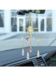   Csüngő Kristálydísz - Elegáns Dekorációs Kiegészítő Otthonra és Rendezvényekre