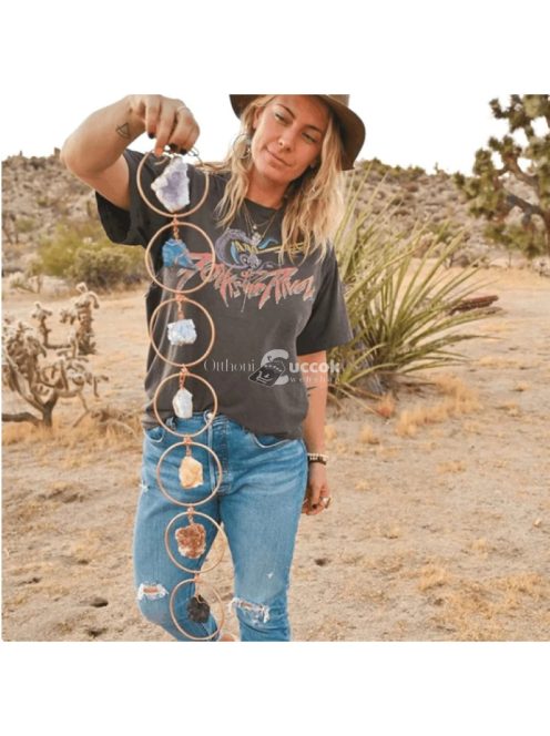 Csakra 7 Nyers Kristályból Álló Fali Dekoráció és Meditációs Eszköz Energiakiegyenlítéshez