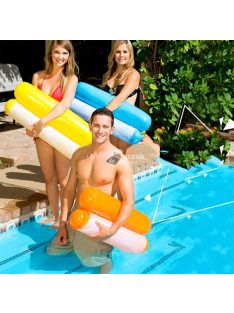   Felfújható kék hálós matrac beépített pumpával strandoláshoz és medencéhez