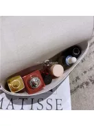 Divatos övtáska zebra mintás fekete színben, praktikus mindennapi használatra