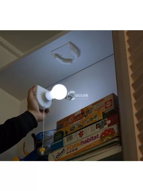 InnovaGoods Hordozható LED Izzó - Energiatakarékos Világítás Utazáshoz és Otthoni Használatra