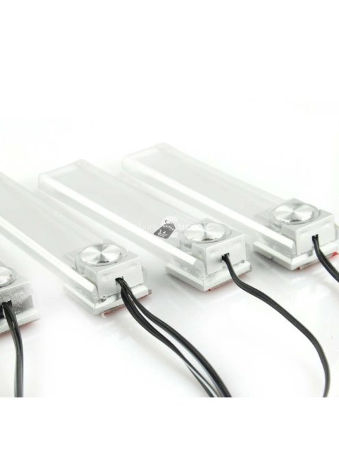 Autós szivargyújtóról működő kék belső LED világítás