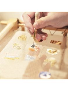   Hímzőtű cserélhető fejjel kézimunkához és kreatív projektekhez