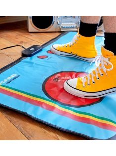   Retro Játékszőnyeg - 200 Klasszikus Játékkal Gyerekeknek és Felnőtteknek