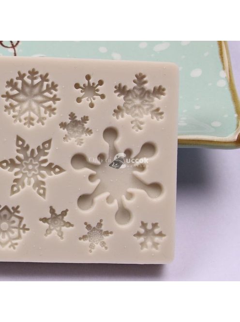 Karácsonyi hópehely szilikon öntőforma csokoládé és muffin készítéséhez