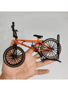 1:8 arányú ötvözetből készült BMX bicikli - Menő fekete kaszkadőr kerékpár modell extrém sportokhoz