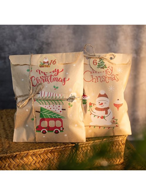 24 db Retro karácsonyi ajándék papírzacskó szett matricákkal, Mikulás, Hóember és Róka mintákkal, színes kivitelben