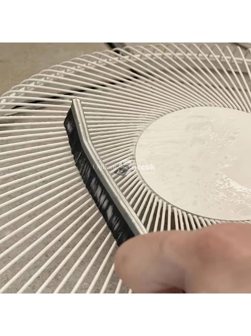 2db, hosszú nyelű réstisztító kefe, kemény sörtékkel, hatékony tisztításhoz