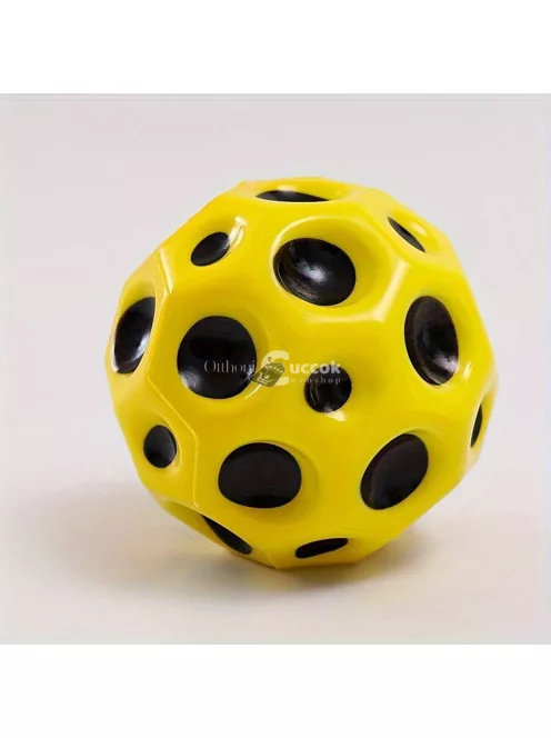 Magas Pattogó Labda Piros Színben, 1 db - Szórakoztató Játék Gyerekeknek és Felnőtteknek