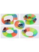 Autópálya játék szett világító autóval gyerekeknek és családi szórakozáshoz