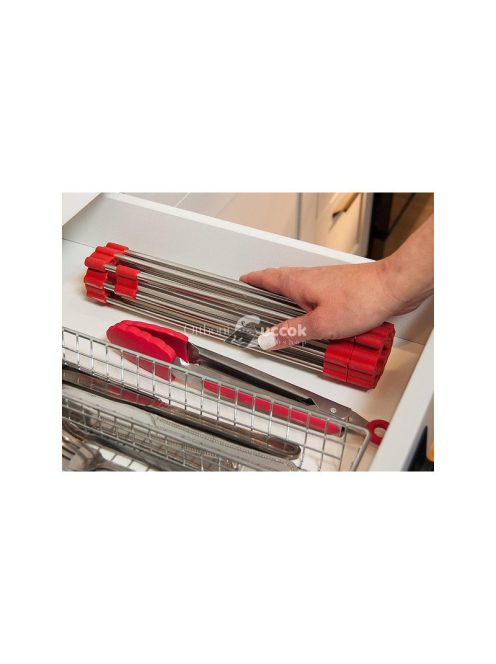 Összecsukható sütő alátét és csepegtetőtálca konyhai kiegészítőként sütéshez és szárításhoz