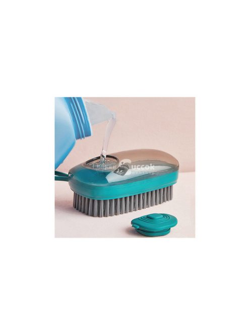 Tisztítókefe beépített folyadékadagolóval háztartási és ipari felhasználásra