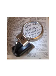   Olvasólámpa 3x nagyítóval és üveglencsével, precíziós olvasáshoz és részletgazdag munkákhoz