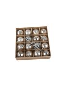 Karácsonyfadíszek 6cm-es készletben, 16 db ünnepi mintával – tökéletes karácsonyi dekorációhoz