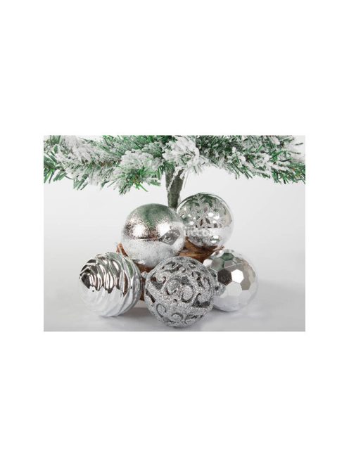 Karácsonyfadíszek 6cm-es készletben, 16 db ünnepi mintával – tökéletes karácsonyi dekorációhoz