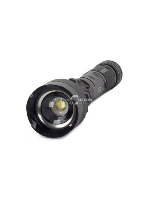 Erős taktikai LED zseblámpa XHP50 zoom funkcióval és USB csatlakozással kültéri használatra.