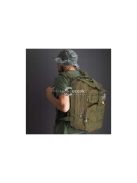 Extra nagy méretű zöld katonai hátizsák túrázáshoz és outdoor tevékenységekhez