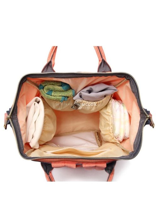 Rózsaszín Pelenkázótáska és Pelenkázó Hátizsák Babákhoz