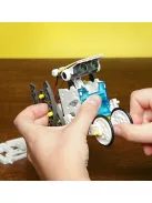 13 az 1-ben napelemes robot