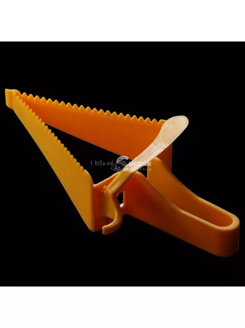 Állítható méretű tortaszeletelő – tortavágó