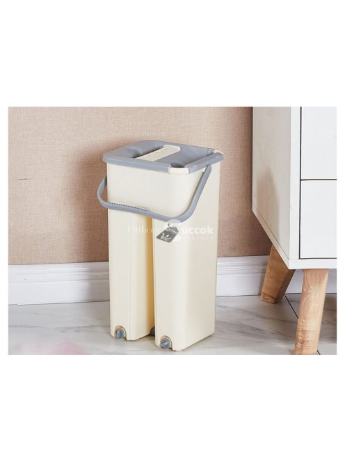 Felmosó vödörrel bézs