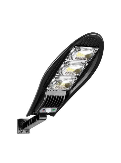 napelemes utcai lámpa