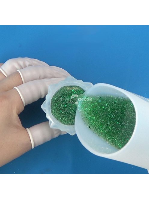 Szilikon karácsonyfa dekoráció készítő