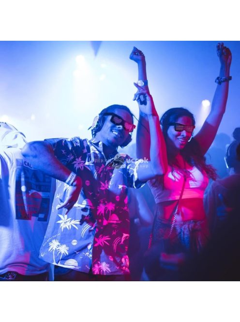 LED kijelzős Party szemüveg (piros)