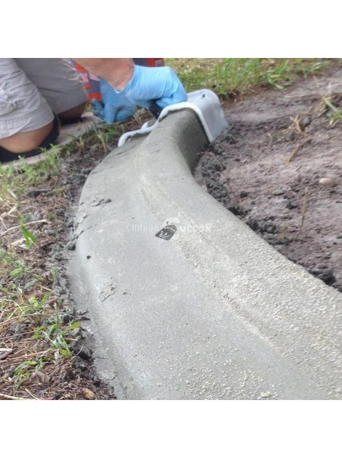 Kerti Szegélyépítő forma, Betonforma díszkerthez