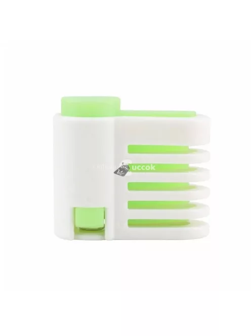 Vágást segítő konyhai eszköz