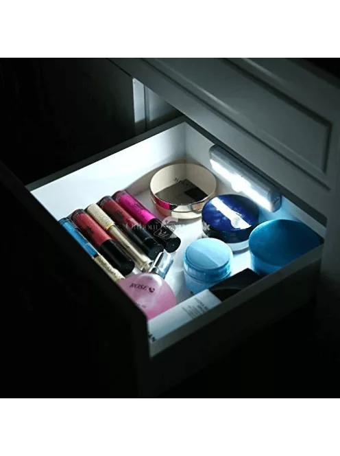 LED-es szekrényvilágítás