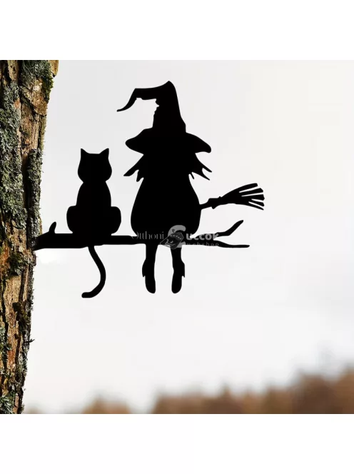 Fára szerelhető boszorkány és macskája kerti dísz