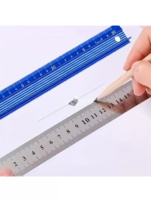 2 db-os Mérővonalzó szett csúszásgátló talppal