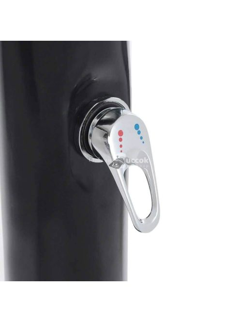 Szolár zuhanyzó kertbe