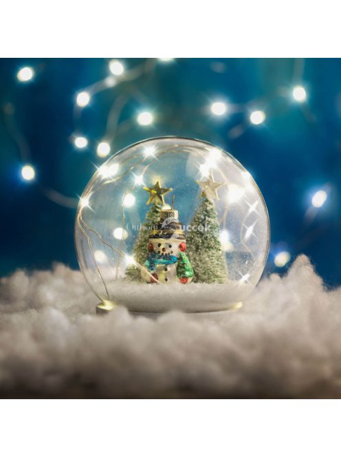 Karácsonyi LED-es hógömb - hóemberrel és fenyőfával