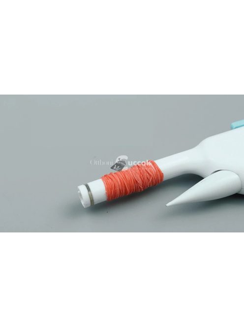 Csalikészítő gumiszalaggal, horgászfelszerelés