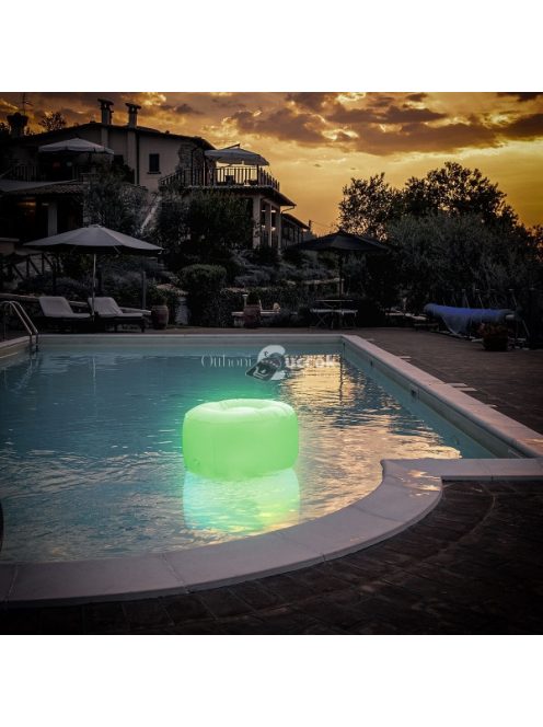 InnovaGoods - Felfújható puff LED-del és távirányítóval