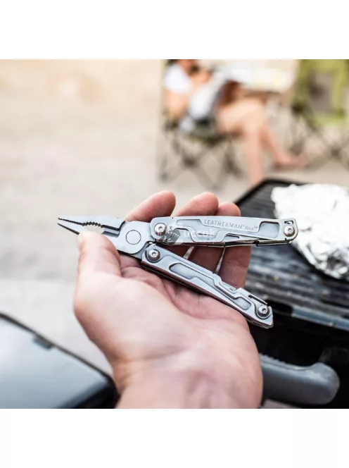 Leatherman REV multiszerszám