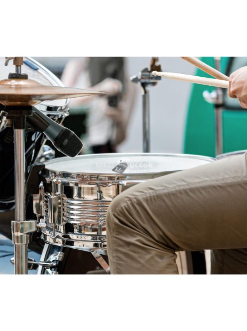 SAL M 8 kézi mikrofon, dinamikus mikrofon, kardioid iránykarakterisztika, fém XLR csatlakozódugó és kábel