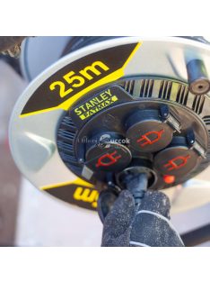   STANLEY SXECCM2FESE kültéri fém kábeldob, 25 m, IP44-es védelem, kábelvezető, masszív fém dob és láb, H07RN-F 3G2,5 mm2 kábel, m
