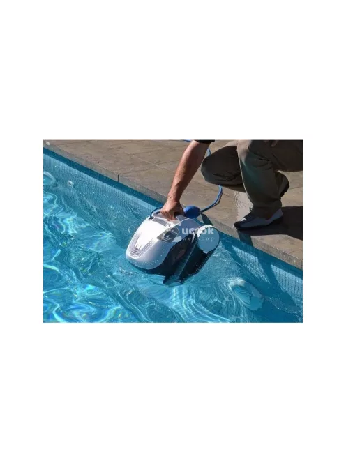 Maytronics E10 automata medenceporszívó - kis méret, hatékony tisztítás