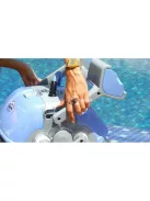 Maytronics Supreme M400 automata medenceporszívó