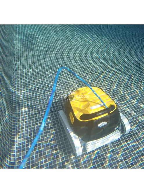 Maytronics Dolphin E30 automata medenceporszívó robot - vízalatti tisztító eszközök - 2021