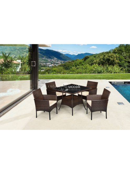 Rattan kerti bútor szett 4 székkel és üveglappal ellátott asztallal