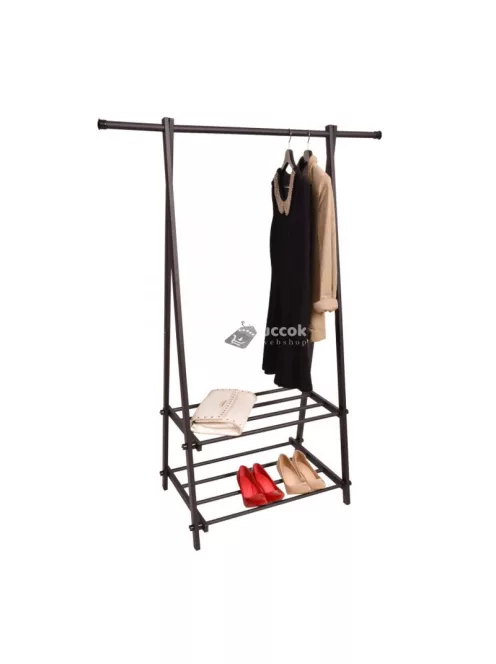 Akasztós állvány polcokkal