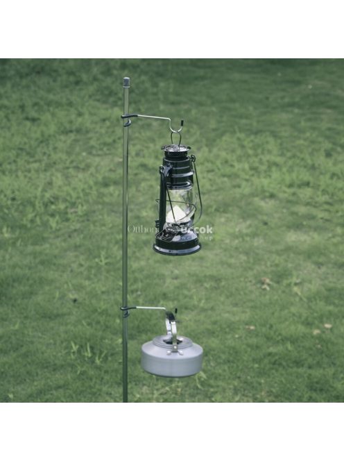 Kültéri lámpatartó kampó